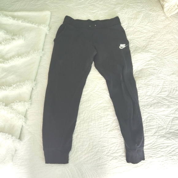EUC Nike Black And White Classic Sweatpants, Size XL/Size M - Picture 1 of 5